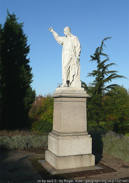Statue of Richard Baxter, Kidderminster