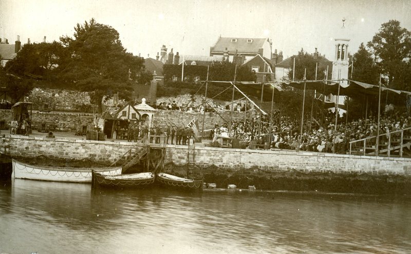 25. John Alden's Choice Pageant (stage), Southampton (1920) - copyright Southampton City Archives.